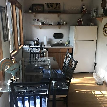 Bed and Breakfast Holly Lane Gardens Bainbridge Island Экстерьер фото